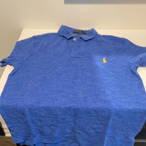 Men’s small Ralph Lauren Polo shirt.  Excellent condition.  Awesome color.